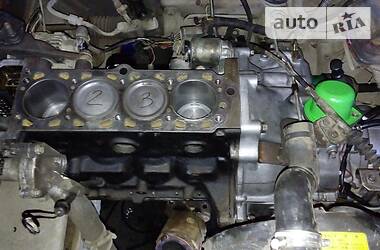 Хетчбек Mazda 323 1986 в 