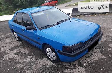 Седан Mazda 323 1994 в Подольске