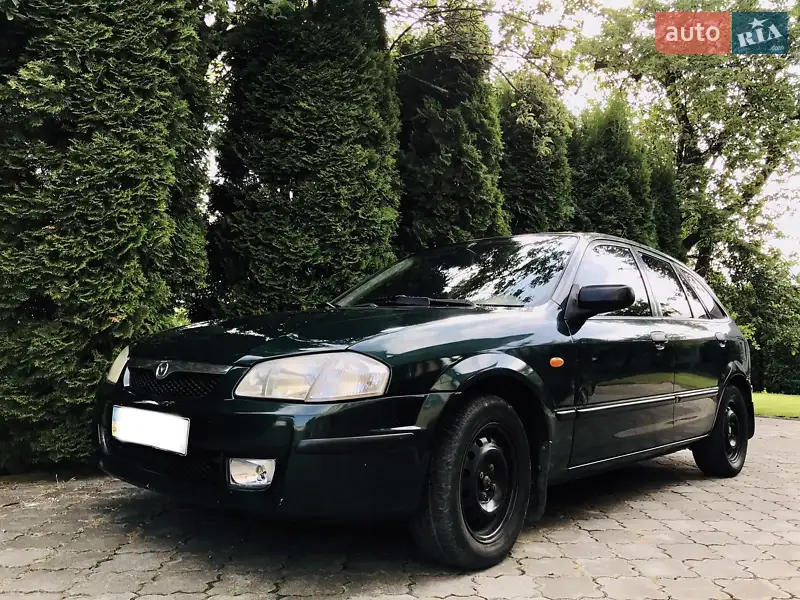 Mazda 323 2001