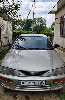 Седан Mazda 323 1996 в Косові