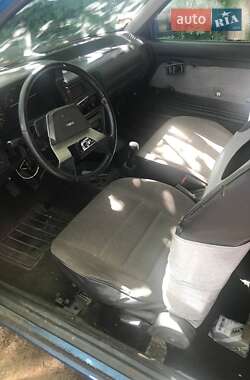 Хэтчбек Mazda 323 1986 в Иршаве