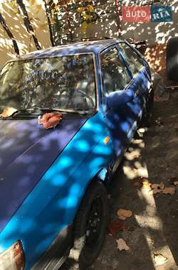 Хэтчбек Mazda 323 1986 в Иршаве