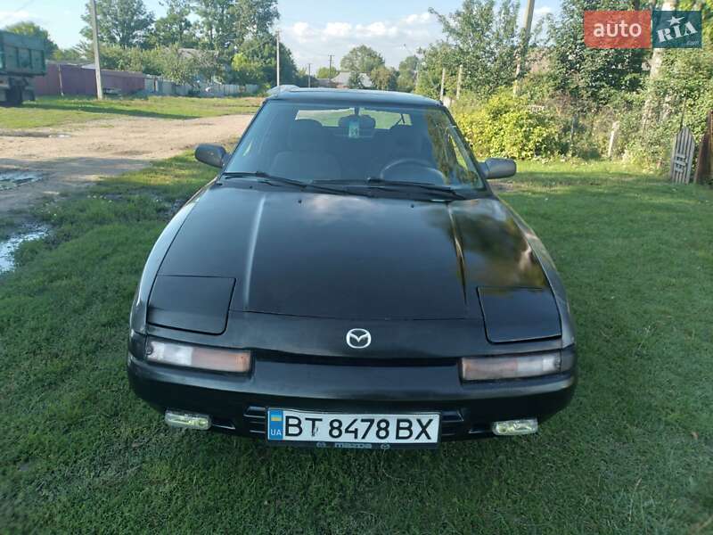 Хетчбек Mazda 323 1992 в Старій Синяві фото 2 Хетчбек Mazda 323 1992 в Старій Синяві