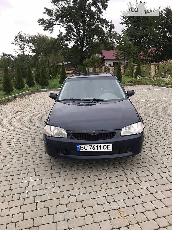 Mazda 323