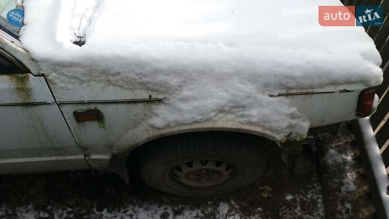 Хэтчбек Mazda 323 1986 в Калуше