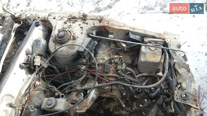 Хэтчбек Mazda 323 1986 в Калуше