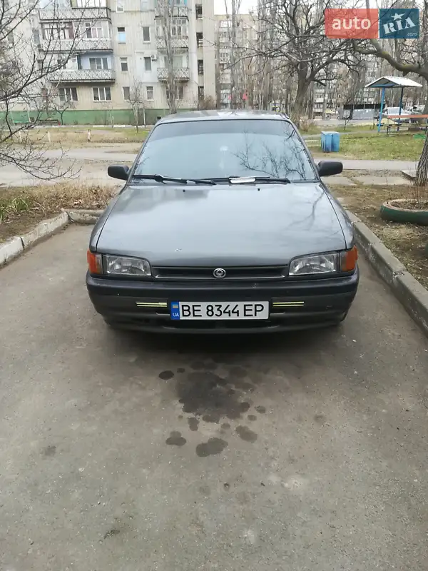 Mazda 323 1994