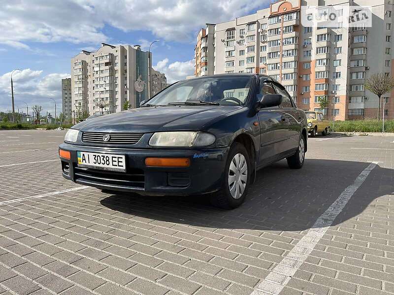 Седан Mazda 323 1997 в Вінниці