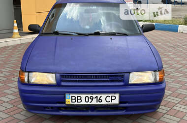 Седан Mazda 323 1990 в Запорожье