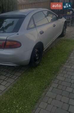 Хэтчбек Mazda 323 1995 в 