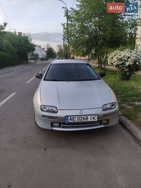 Хэтчбек Mazda 323 1996 в Днепре