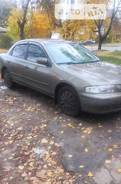 Седан Mazda 323 1998 в Черкассах