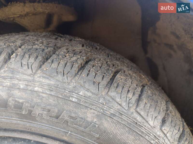 Седан Mazda 323 1997 в Христинівці фото 7 Седан Mazda 323 1997 в Христинівці