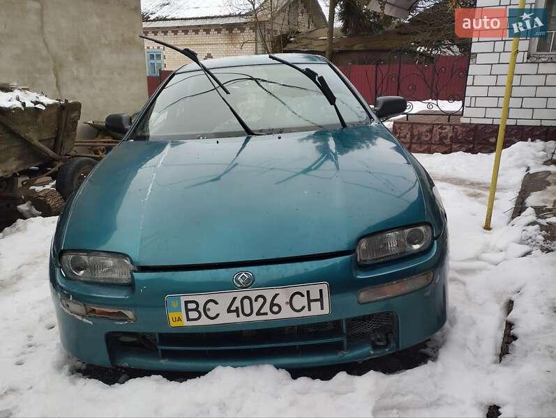 Mazda 323 1995