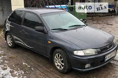 Седан Mazda 323 1998 в Гостомелі
