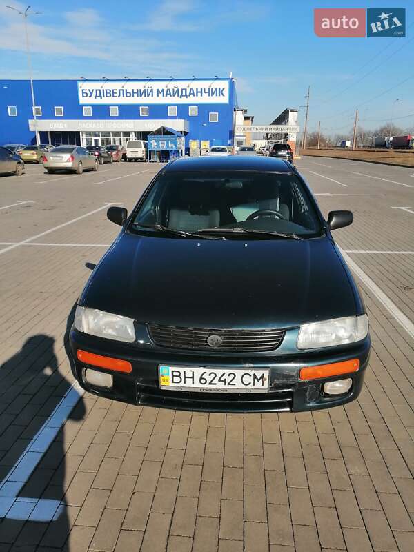 Mazda 323 1996