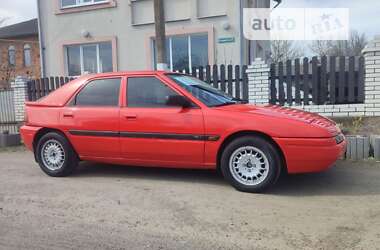 Хетчбек Mazda 323 1992 в Снятині