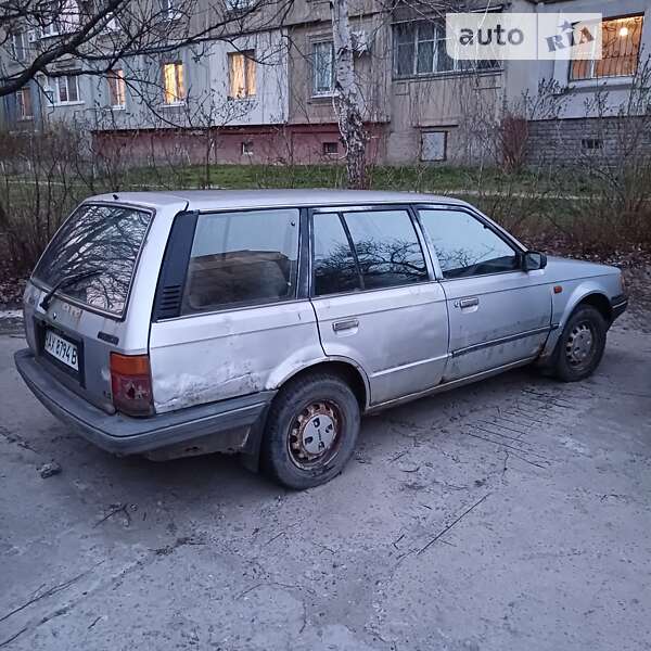 Универсал Mazda 323 1986 в Харькове