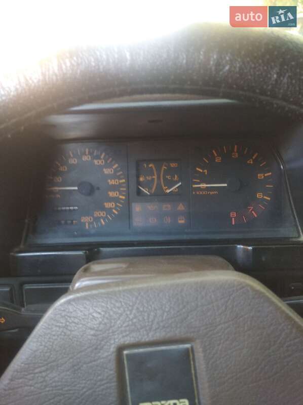 Универсал Mazda 323 1987 в Днепре