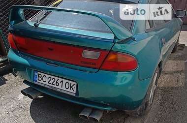 Хэтчбек Mazda 323 1996 в 