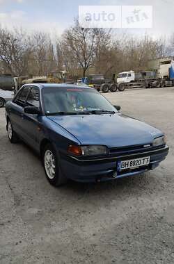 Седан Mazda 323 1992 в Одесі