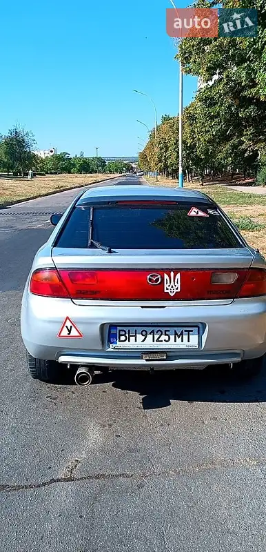 Mazda 323