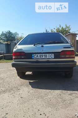 Хетчбек Mazda 323 1988 в Черкасах