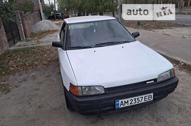 Хетчбек Mazda 323 1989 в Житомирі