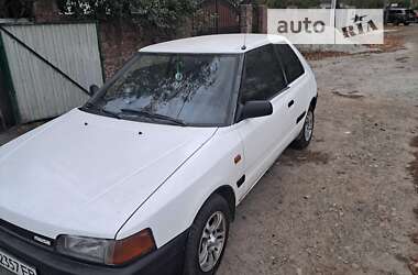 Хетчбек Mazda 323 1989 в Житомирі