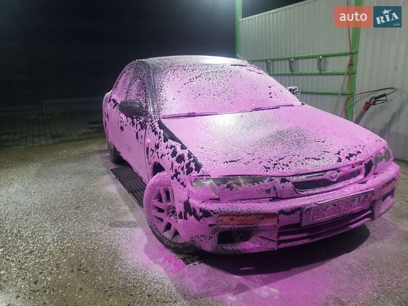 Mazda 323, фото з оголошення