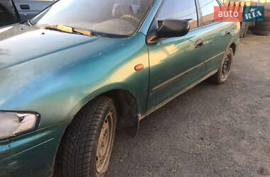 Седан Mazda 323 1997 в Спасі