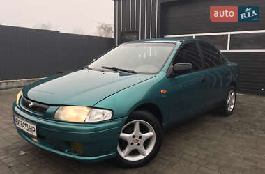 Седан Mazda 323 1997 в Ровно