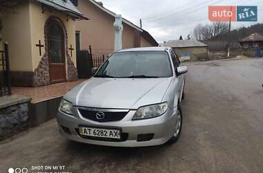 Седан Mazda 323 2003 в Залещиках