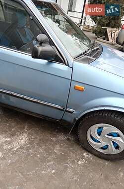 Универсал Mazda 323 1987 в Хмельницком