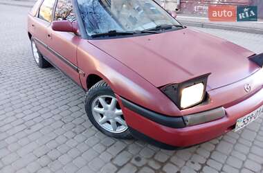 Хэтчбек Mazda 323 1995 в Надворной