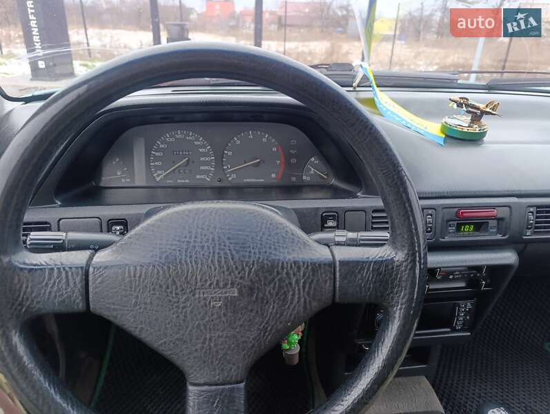 Хэтчбек Mazda 323 1992 в Киеве фото 22 Хэтчбек Mazda 323 1992 в Киеве