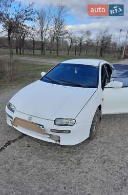 Хетчбек Mazda 323 1995 в 