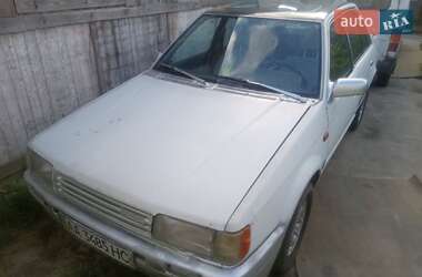 Седан Mazda 323 1987 в Обухові