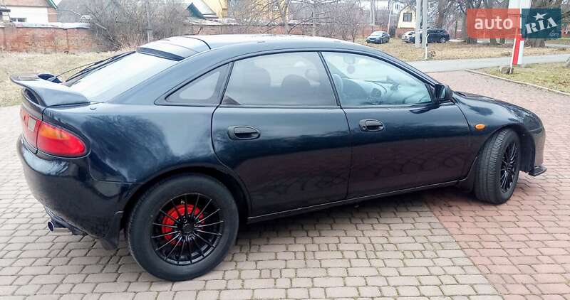 Хэтчбек Mazda 323 1995 в Виннице