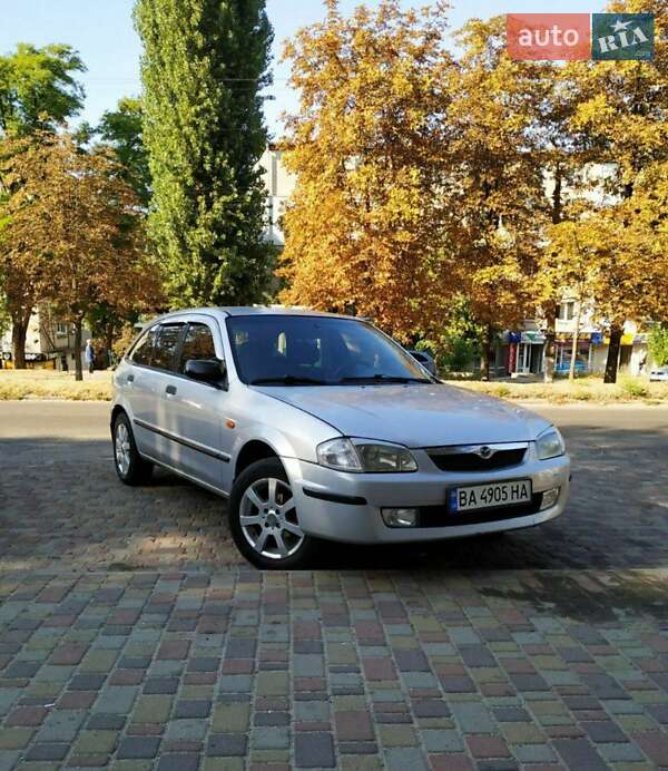 Хэтчбек Mazda 323 1998 в Светловодске