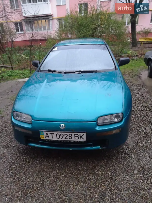 Mazda 323 1996