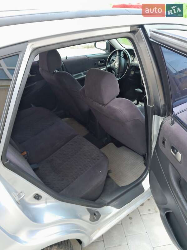 Хэтчбек Mazda 323 2001 в Тернополе