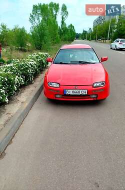 Хэтчбек Mazda 323 1994 в 
