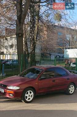Седан Mazda 323 1996 в Ровно