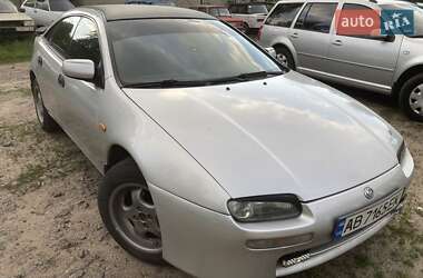 Хэтчбек Mazda 323 1997 в 