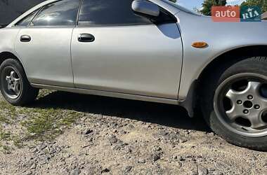 Хэтчбек Mazda 323 1997 в 