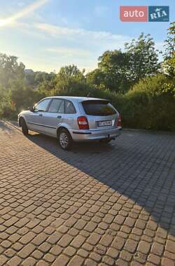 Хэтчбек Mazda 323 1999 в 