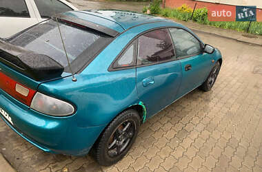 Хэтчбек Mazda 323 1998 в 
