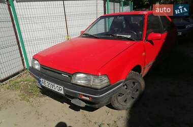 Хетчбек Mazda 323 1988 в Дніпрі