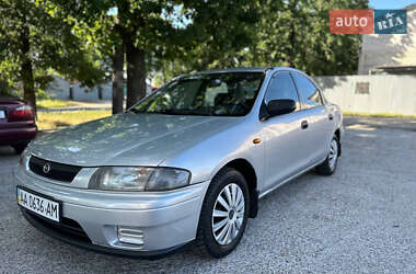 Седан Mazda 323 1998 в 